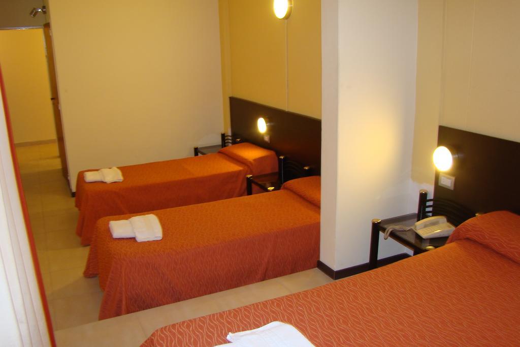 Hotel Temu Villa Carlos Paz Pokoj fotografie